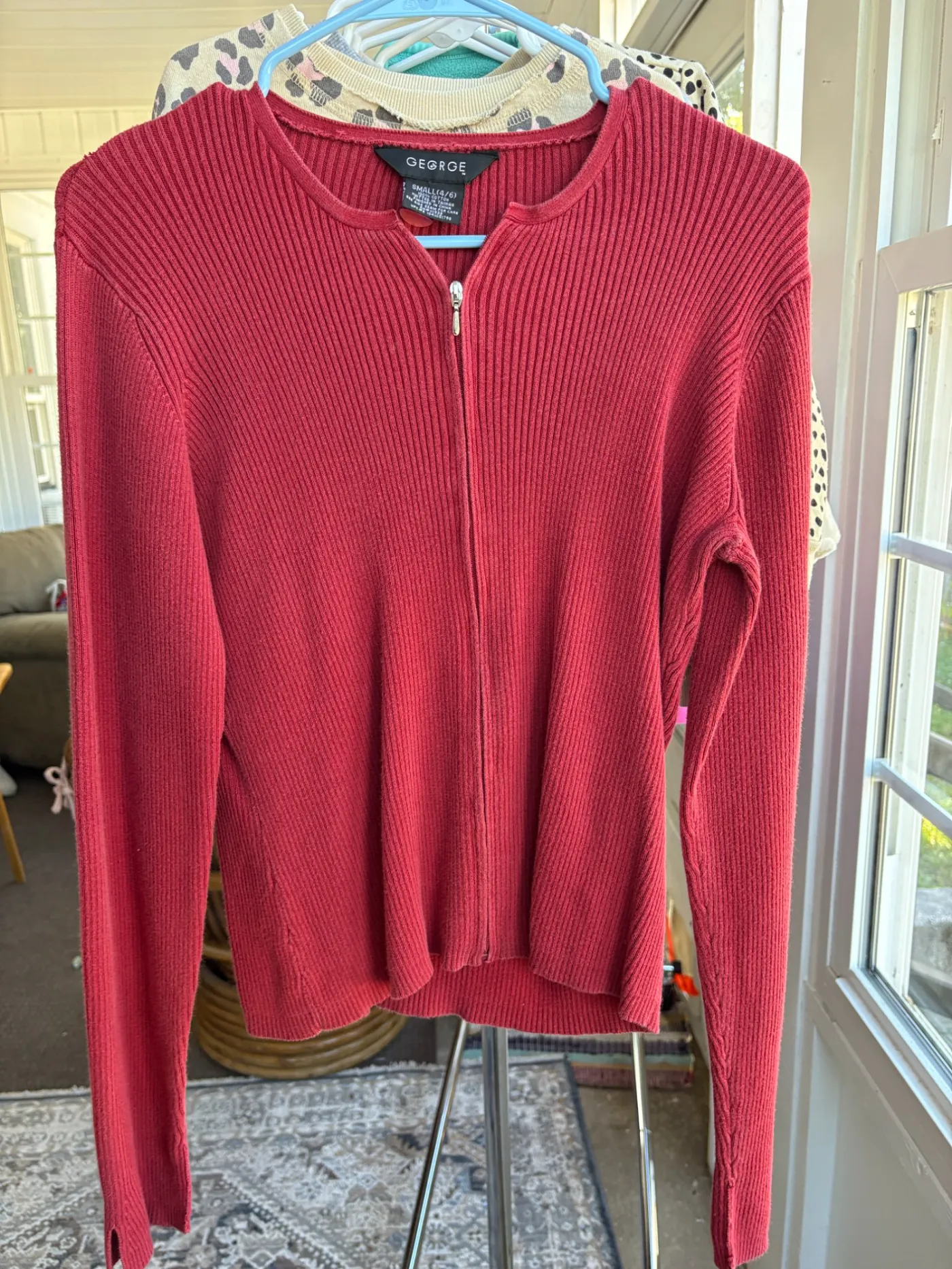 Red Ribbed Zip Cardigan