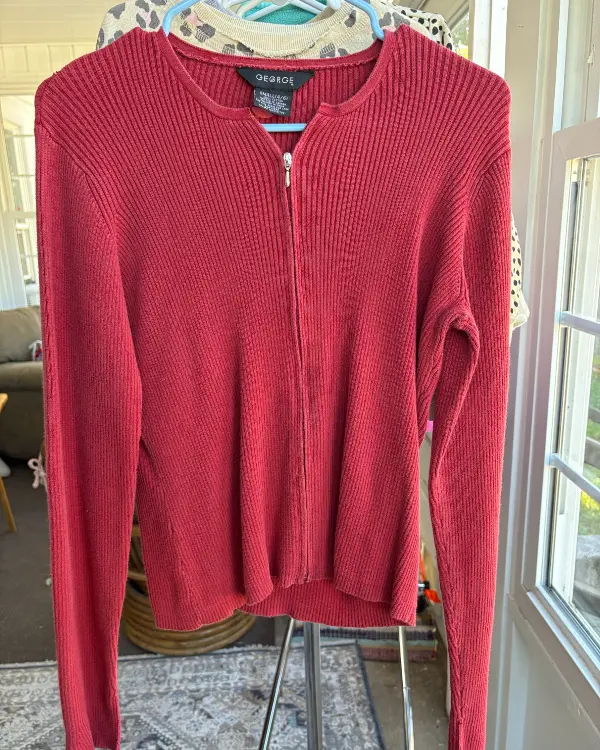 Red Ribbed Zip Cardigan
