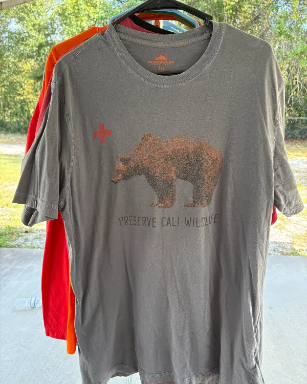 Gray "Perserve Cali Wildlife" Tee