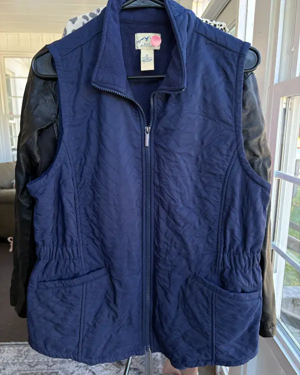 Navy Blue Zipper Vest