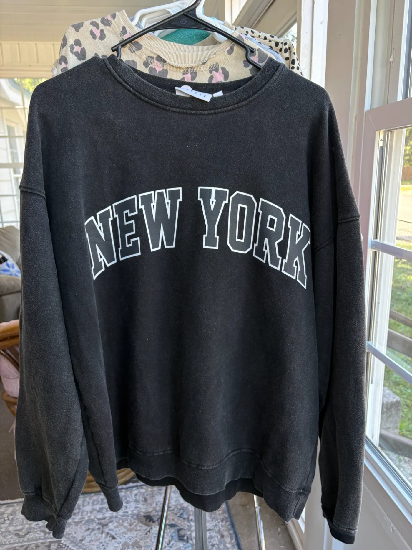Black New York Crewneck